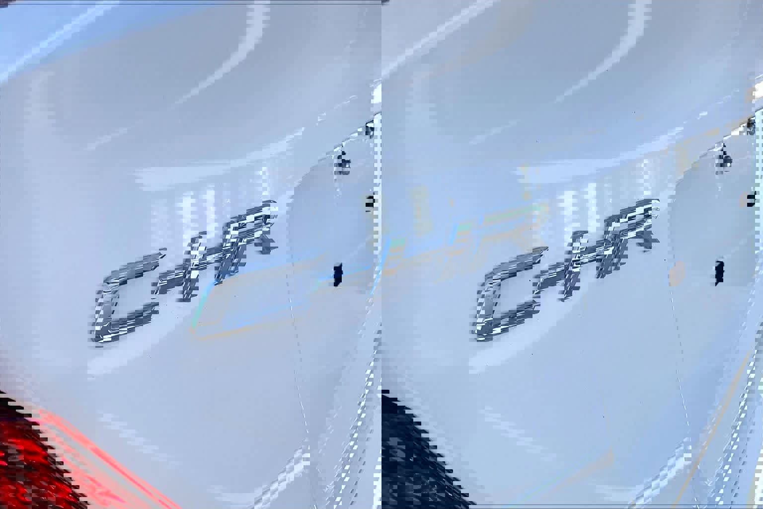 Used 2021 Toyota C-HR LE image 30