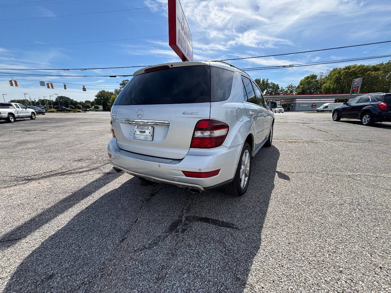 Used 2011 Mercedes-Benz ML 350 4MATIC image 15