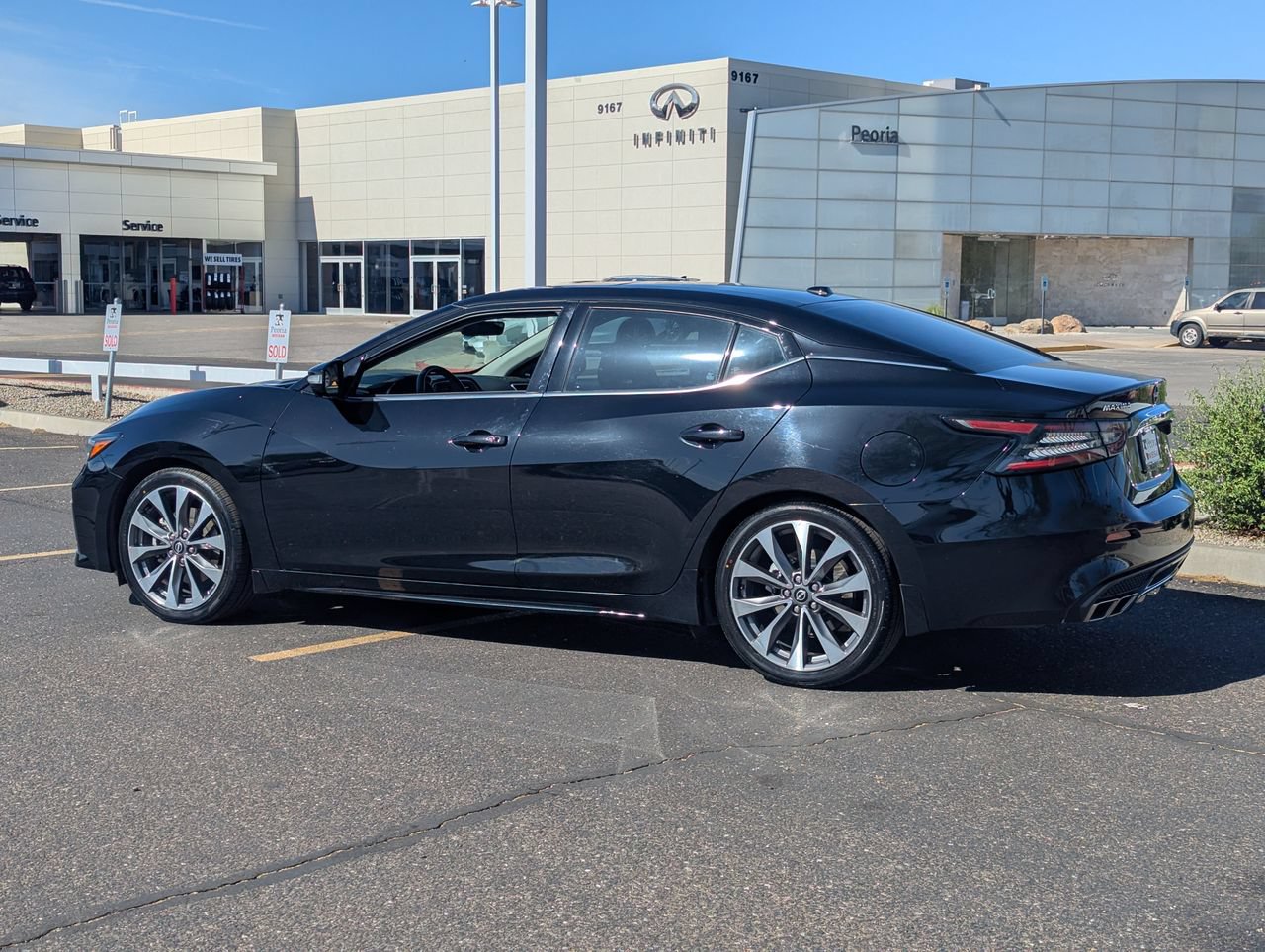 Certified 2023 Nissan Maxima Platinum w/ Sport Mat Group FWD image 4