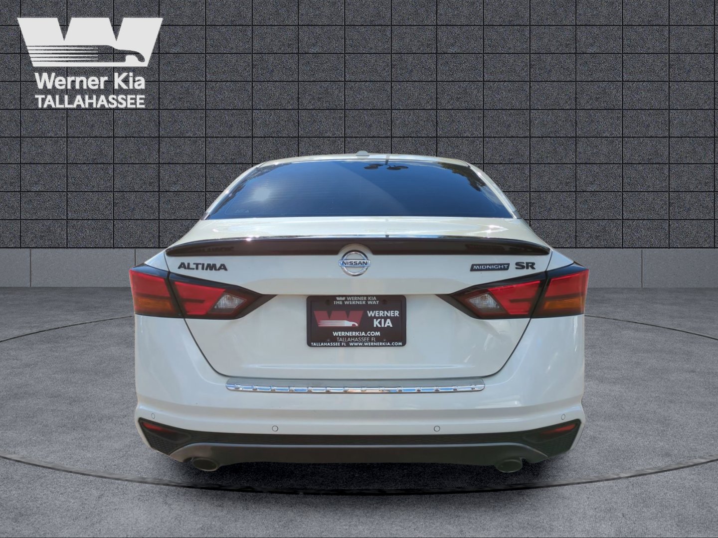 Used 2022 Nissan Altima 2.5 SR w/ Midnight Edition Package image 6