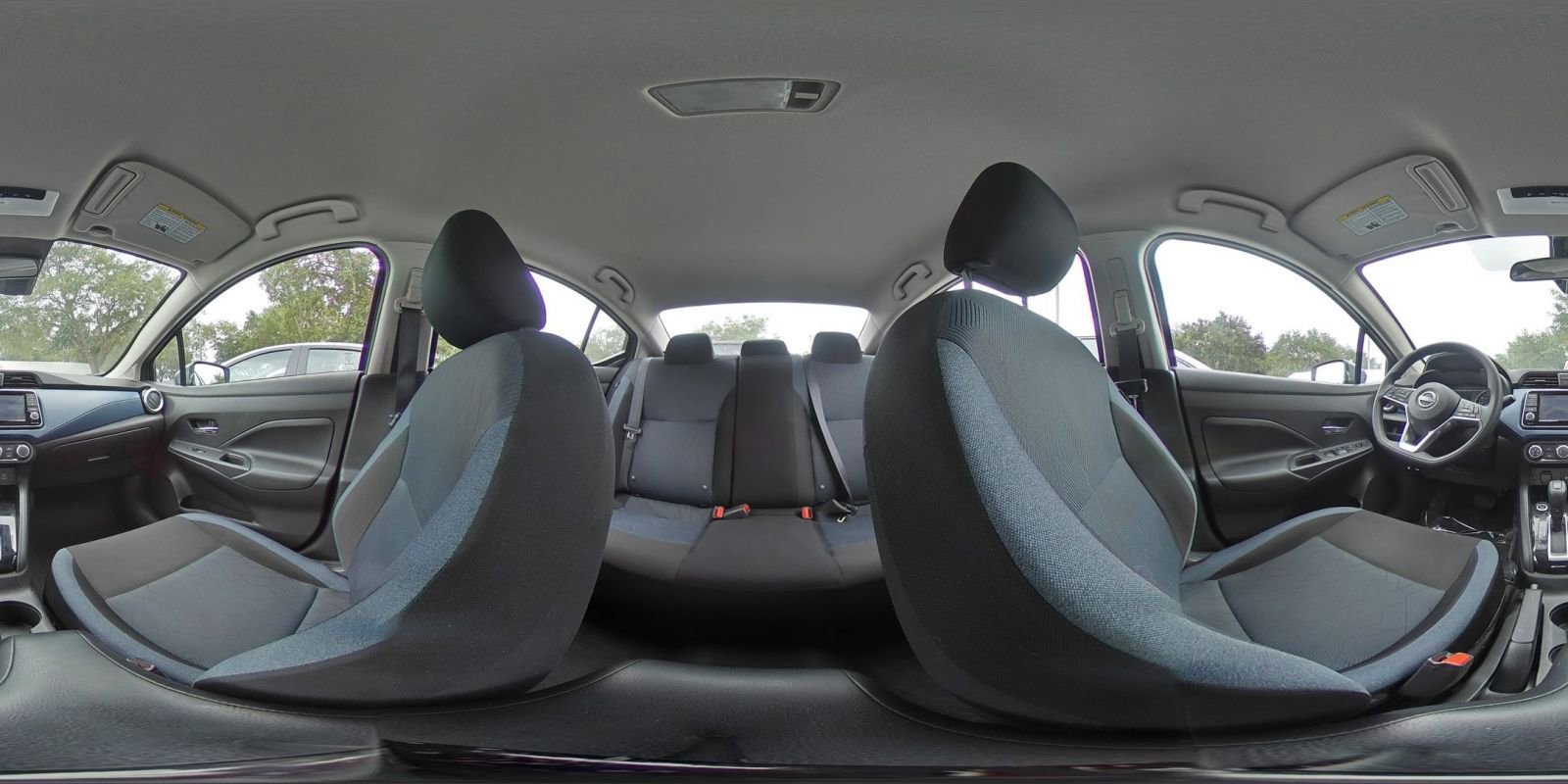 Used 2025 Nissan Versa SV FWD image 39