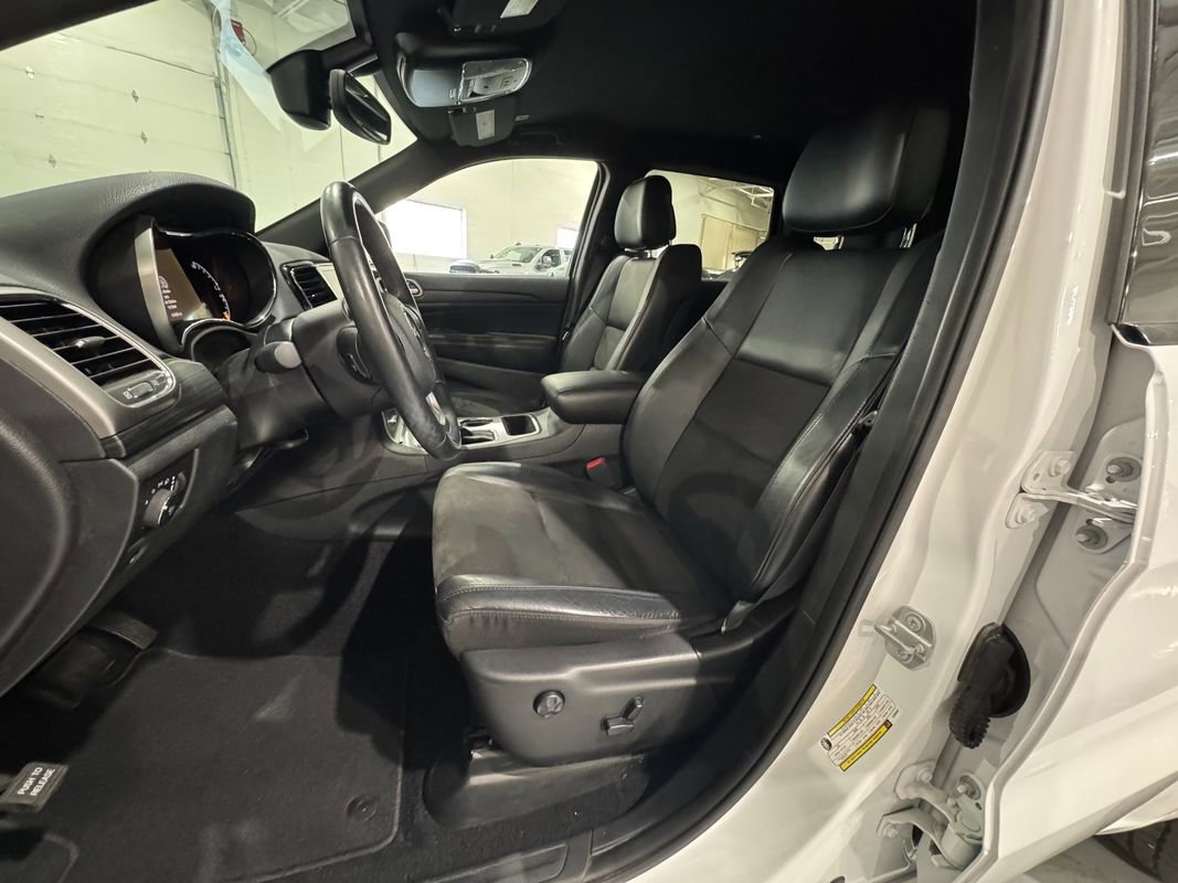 Used 2020 Jeep Grand Cherokee Altitude image 9