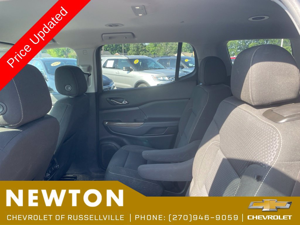 Used 2023 GMC Acadia SLE FWD image 14