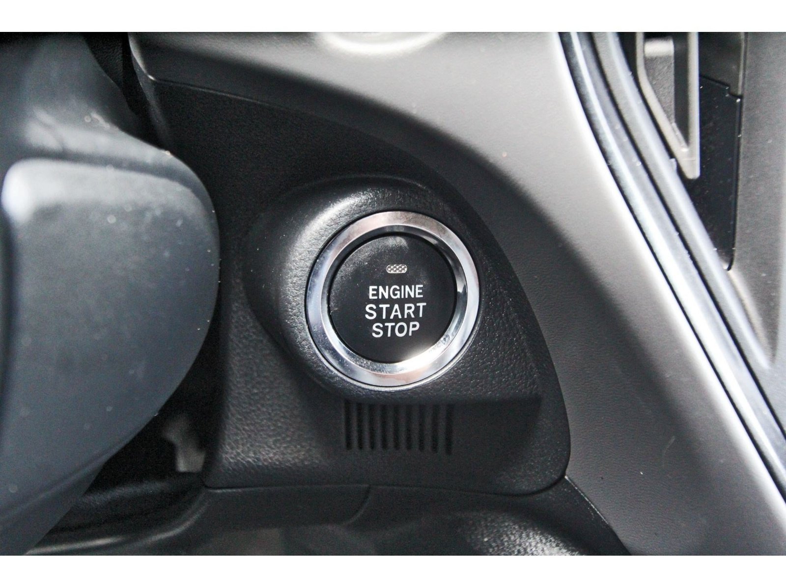 Used 2024 Subaru Crosstrek 2.5i Wilderness w/ Crosstrek Mirror Package AWD/4WD image 19