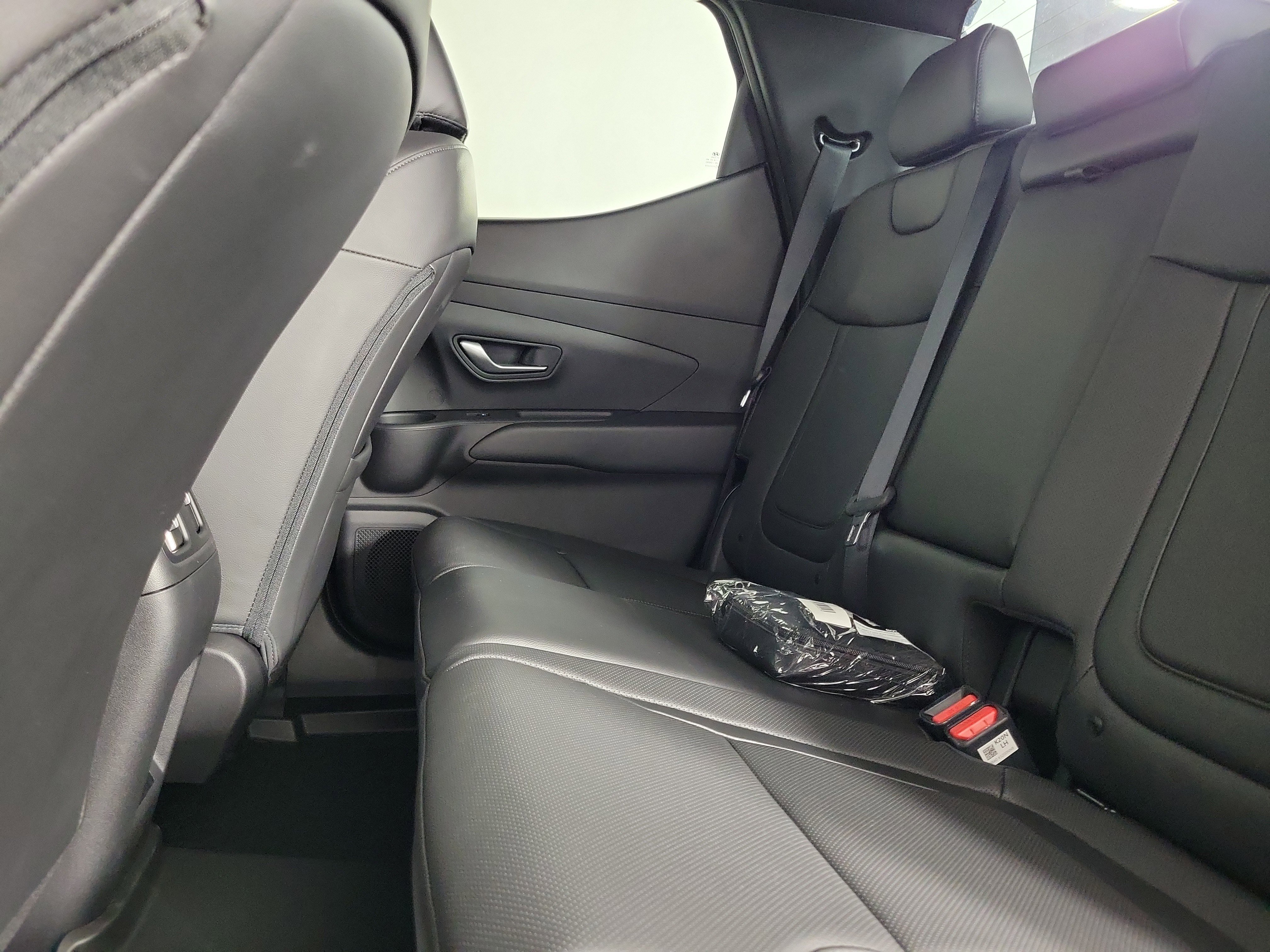 New 2025 Hyundai Santa Cruz SEL image 32