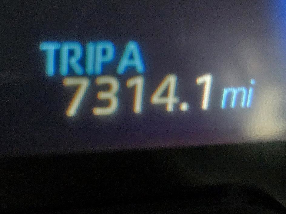 Used 2024 Toyota RAV4 XLE image 31