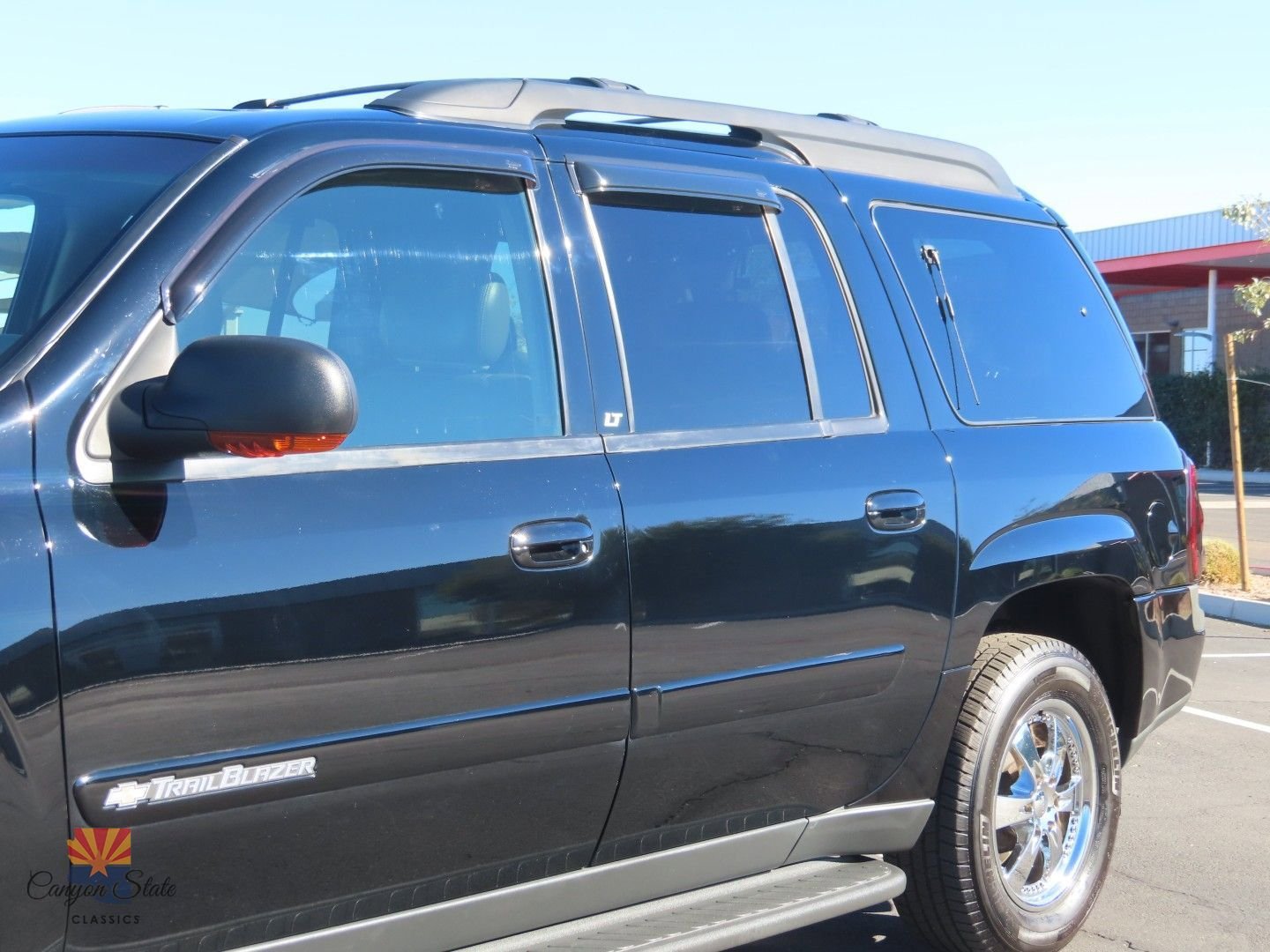 Used 2002 Chevrolet TrailBlazer LT w/ LT Leather Plus Pkg image 23