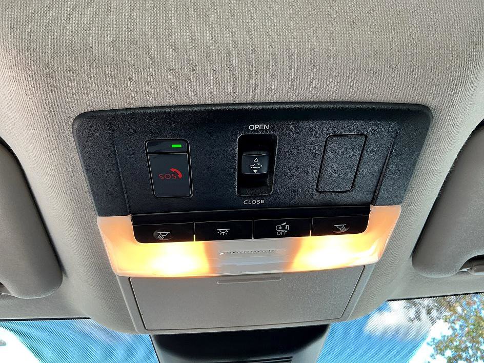 Certified 2024 Nissan Sentra SR w/ SR Premium Package image 21