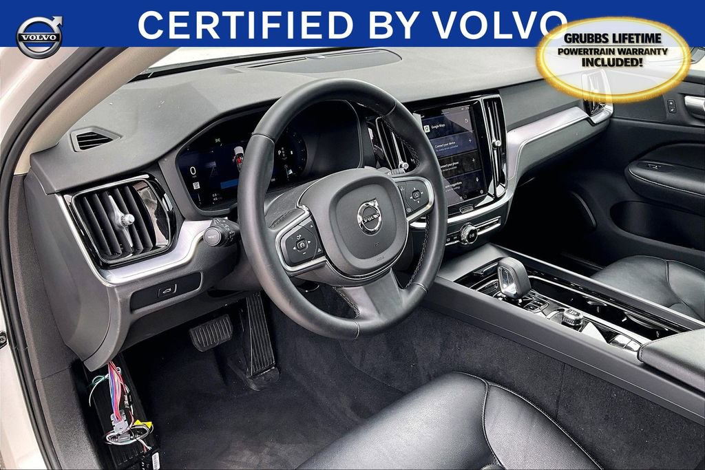 Used 2024 Volvo S60 B5 Core image 17