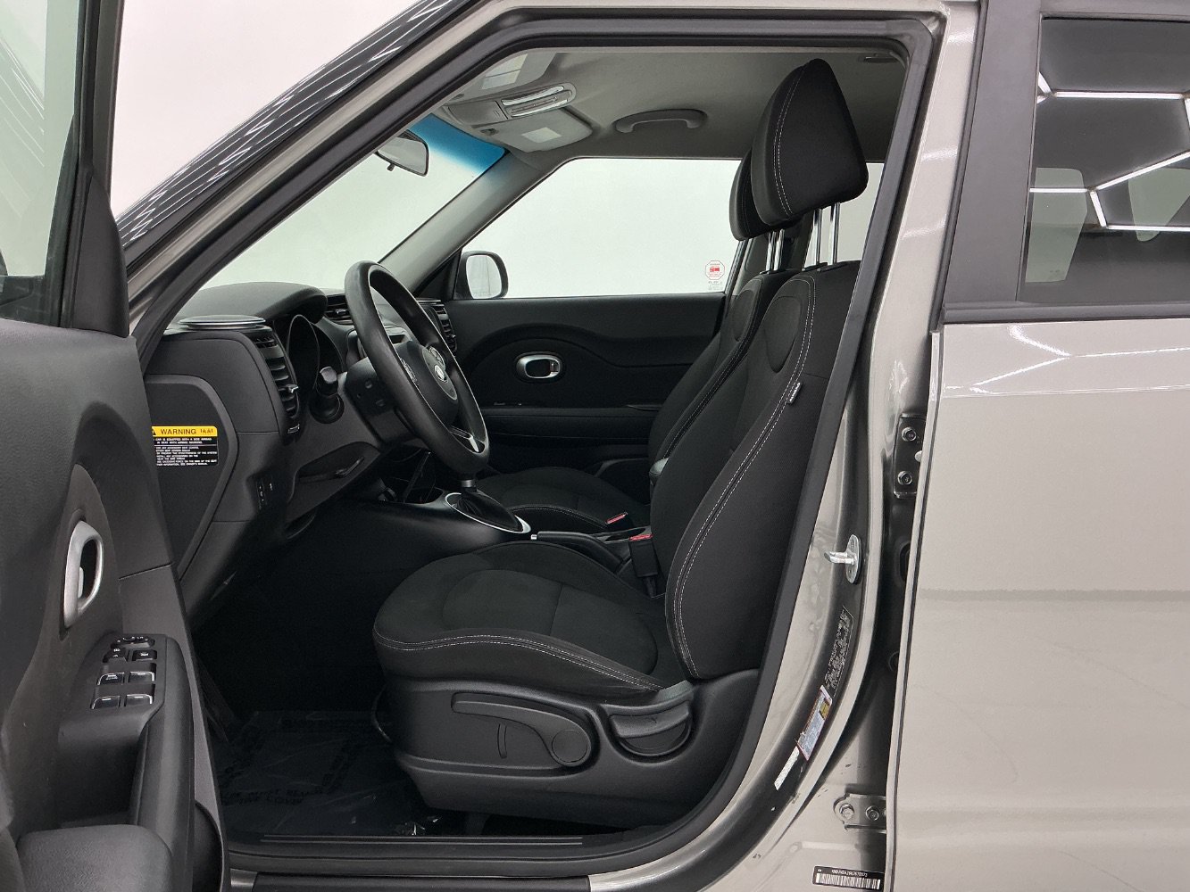 Used 2019 Kia Soul w/ Convenience Package FWD image 14
