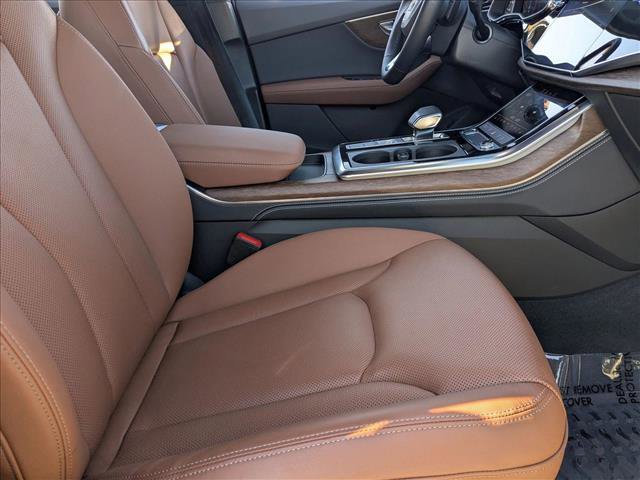 Certified 2025 Audi Q7 2.0T Premium Plus w/ Premium Plus Package image 18