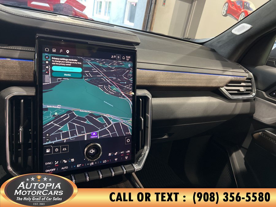 Used 2026 GMC Acadia Denali Ultimate FWD image 39