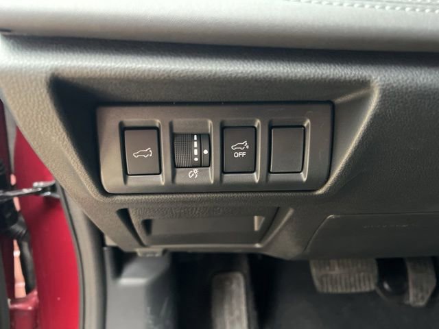 Used 2025 Subaru Outback Limited image 13