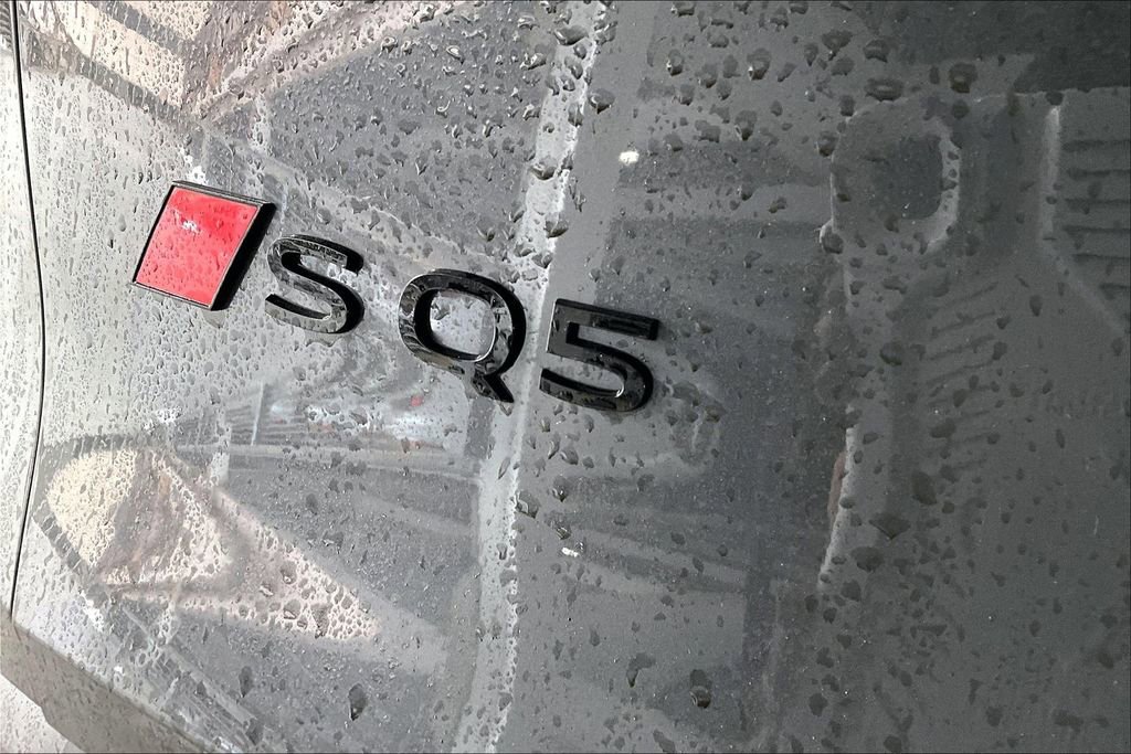 New 2025 Audi SQ5 Premium Plus image 9