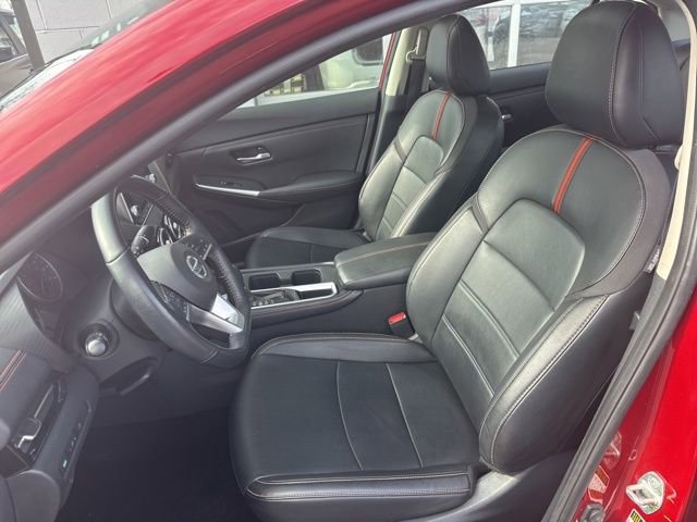 Used 2021 Nissan Sentra SR w/ SR Premium Package image 10