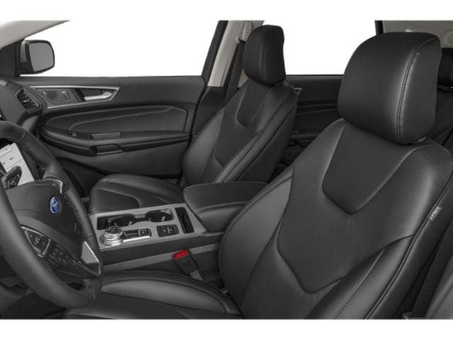 Certified 2024 Ford Edge Titanium AWD/4WD image 18
