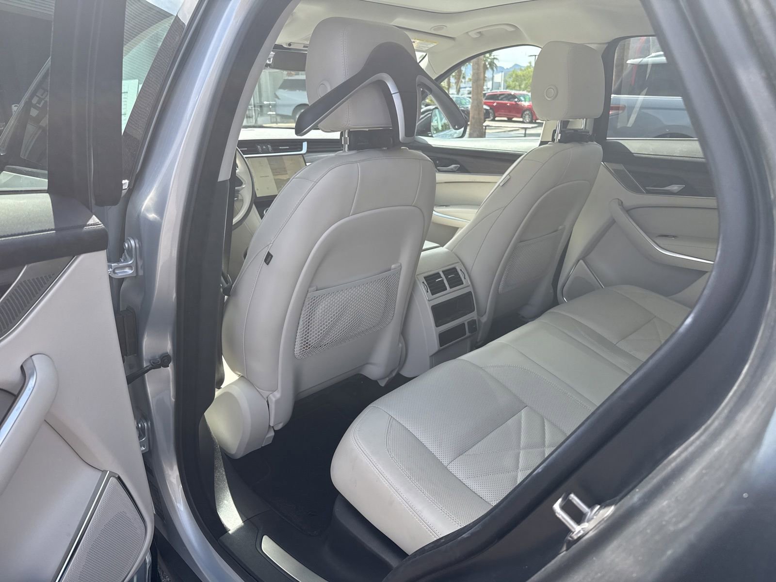 Used 2023 Jaguar F-PACE S AWD/4WD image 16
