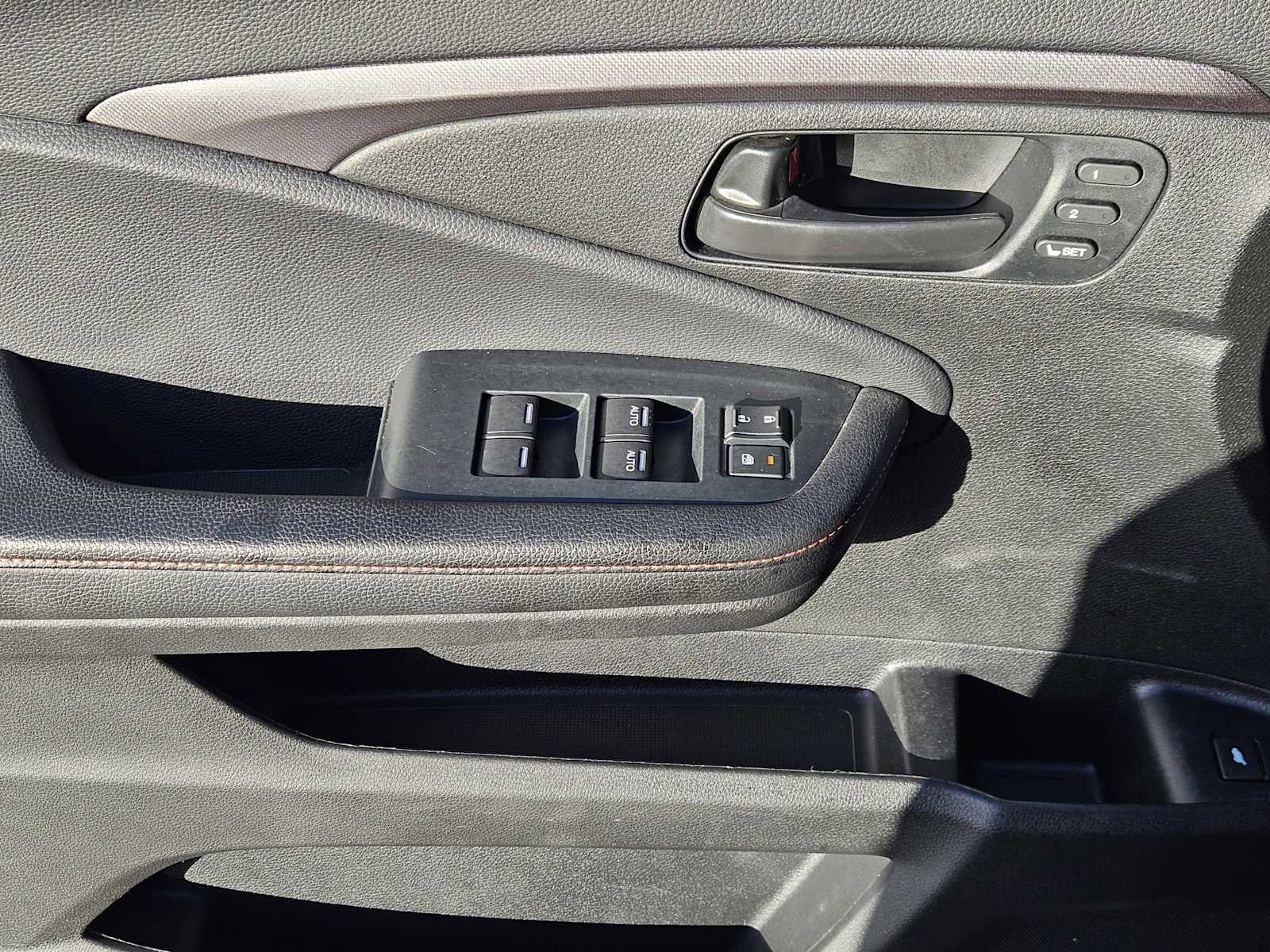 Used 2023 Honda Passport TrailSport image 23