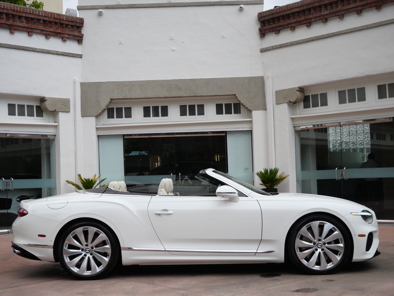 New 2026 Bentley Continental GT AWD/4WD image 5