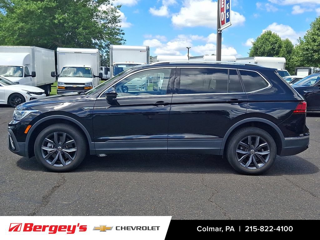 Used 2022 Volkswagen Tiguan SE AWD/4WD image 9