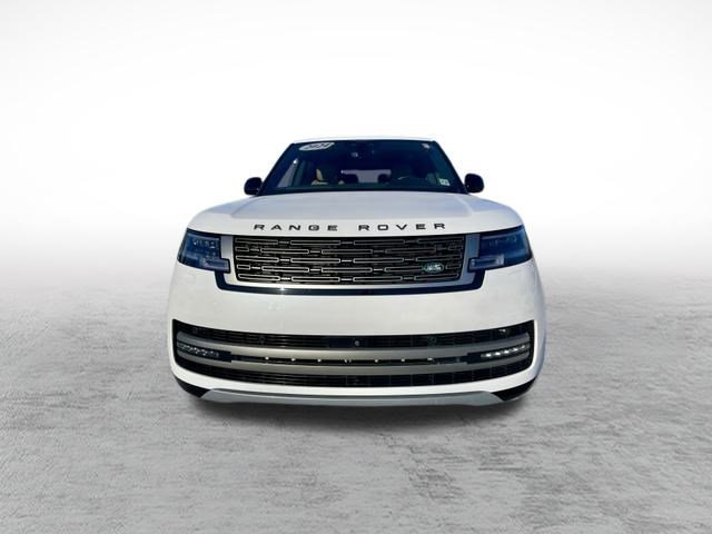 Certified 2024 Land Rover Range Rover Long Wheelbase SE image 2