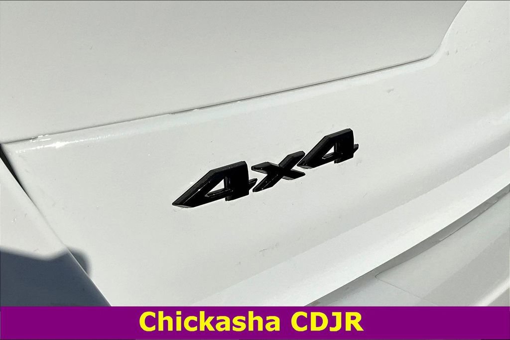 New 2025 Jeep Grand Cherokee L Altitude image 8