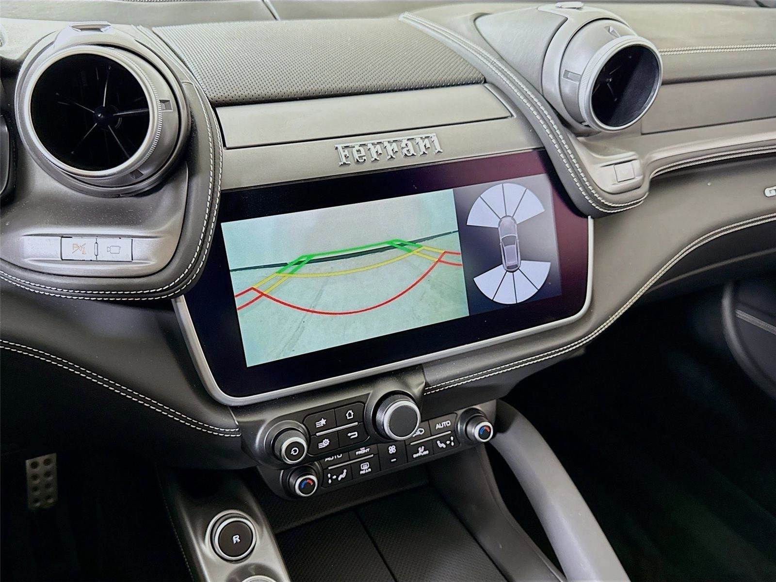 Used 2019 Ferrari GTC4Lusso T image 17