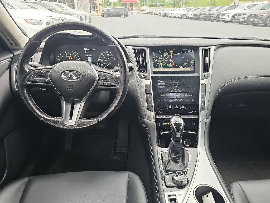 Used 2020 INFINITI Q50 Luxe w/ Essential Package (3.0T Luxe) AWD/4WD image 2