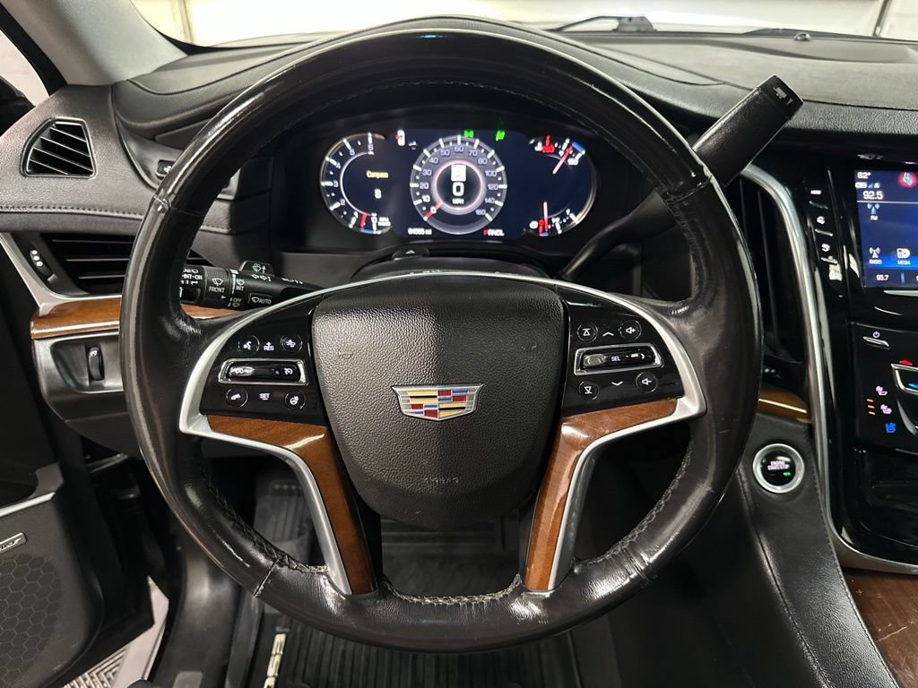 Used 2019 Cadillac Escalade ESV Premium Luxury AWD/4WD image 13