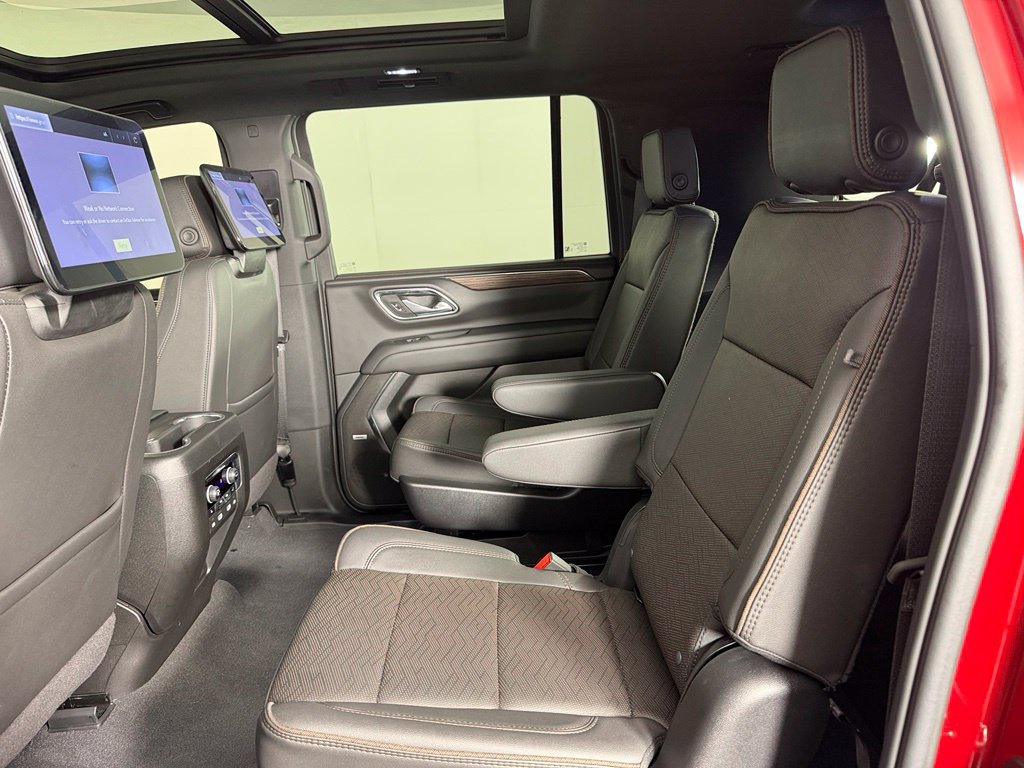 Used 2024 Chevrolet Suburban High Country w/ Max Trailering Package AWD/4WD image 18