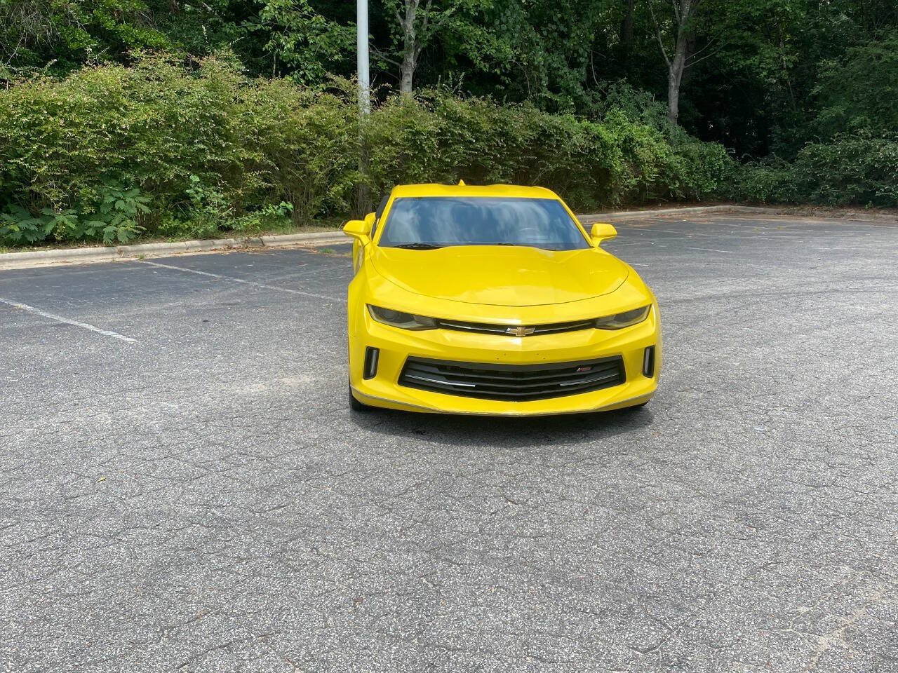 Used 2016 Chevrolet Camaro LT RWD image 2