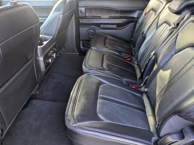 Used 2021 Ford Expedition Max Limited image 18