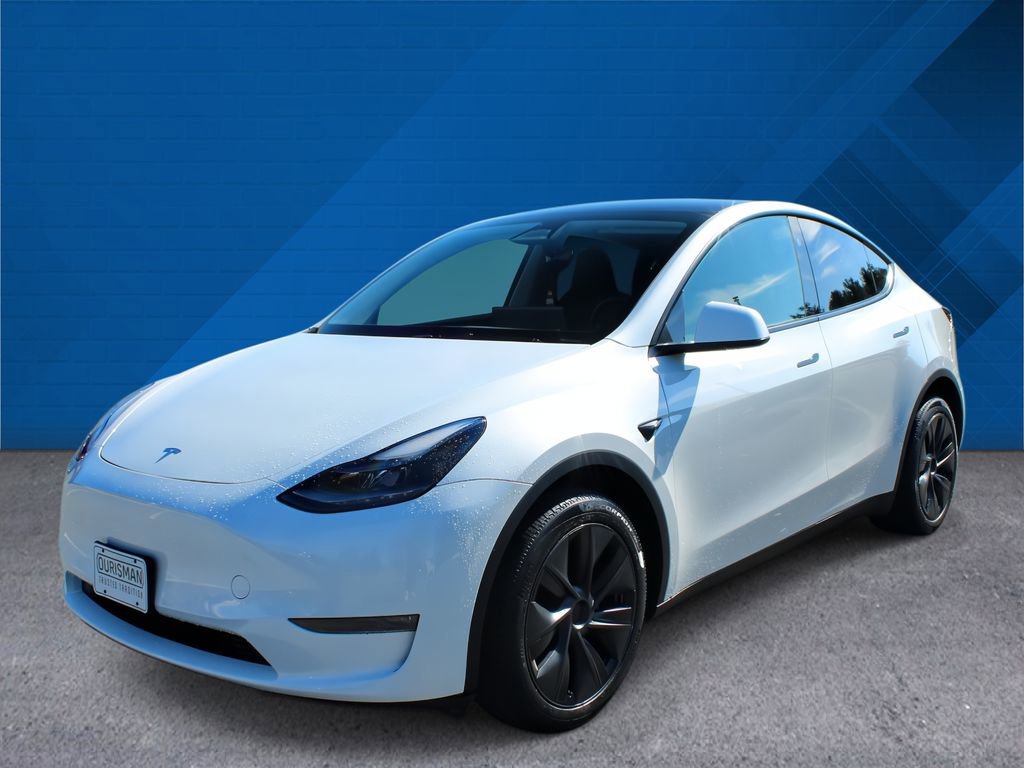 Used 2024 Tesla Model Y Long Range AWD/4WD image 5