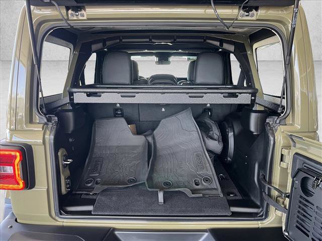 Used 2025 Jeep Wrangler Unlimited Rubicon 392 AWD/4WD image 22