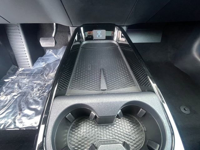 Used 2022 Ford Mustang Mach-E Premium image 15