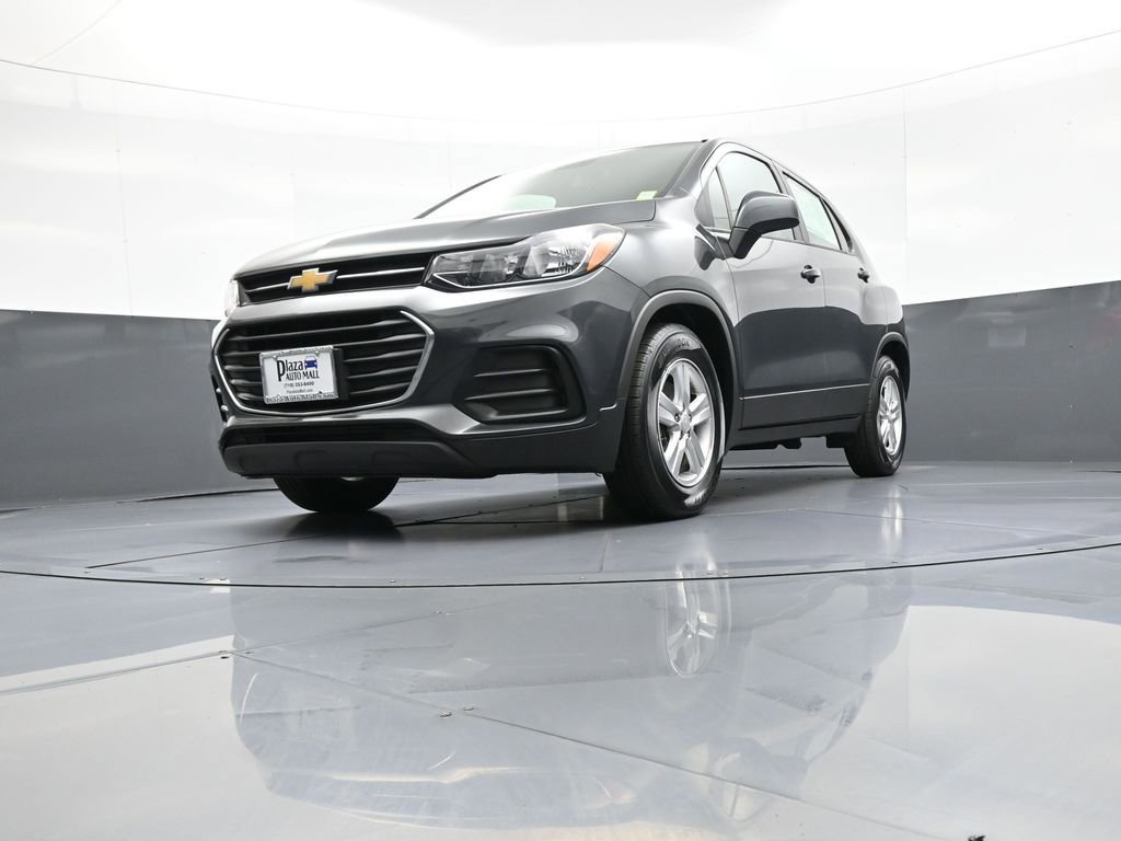 Used 2019 Chevrolet Trax LS image 24