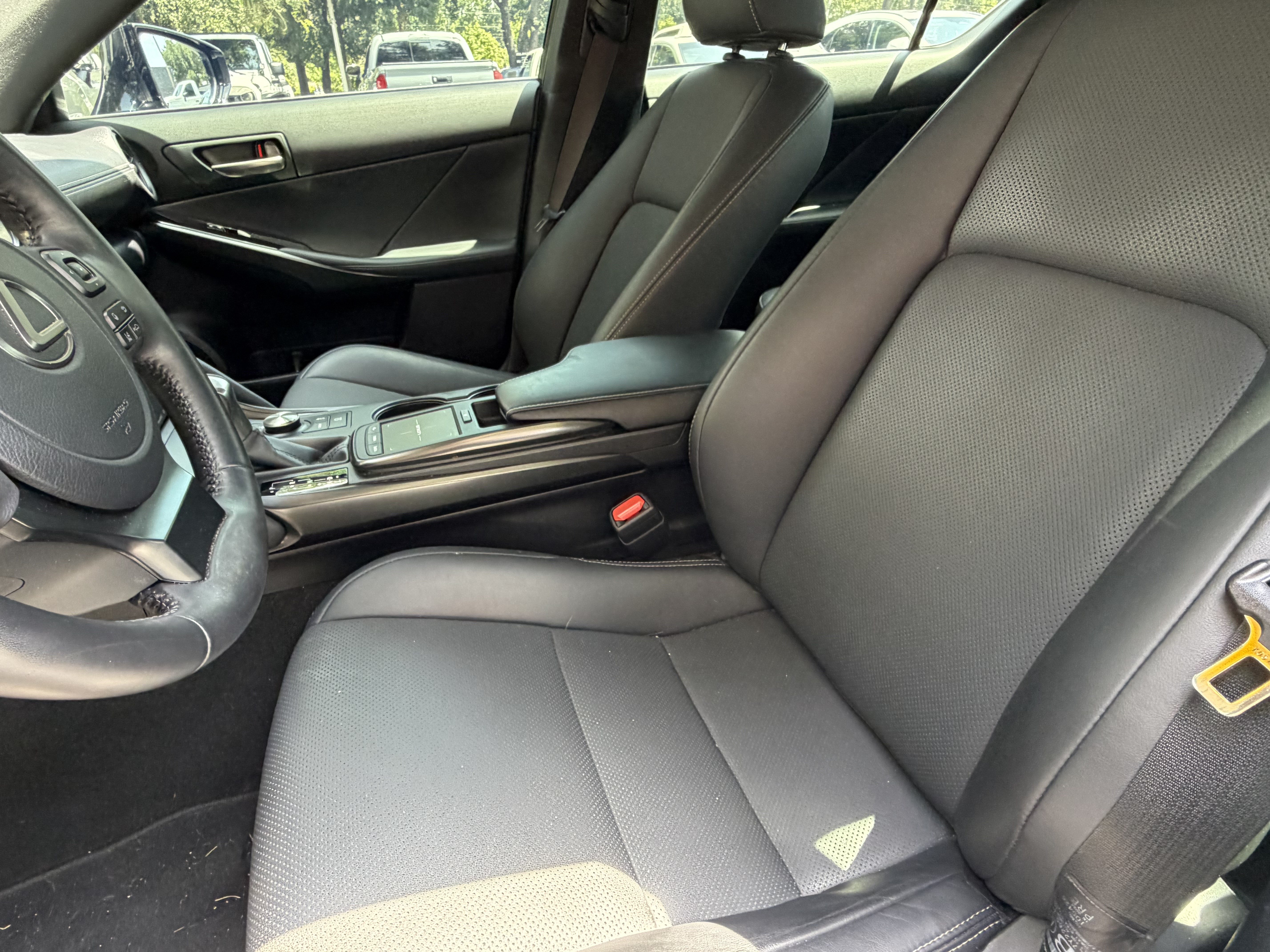 Certified 2024 Lexus IS 350 F Sport RWD image 17