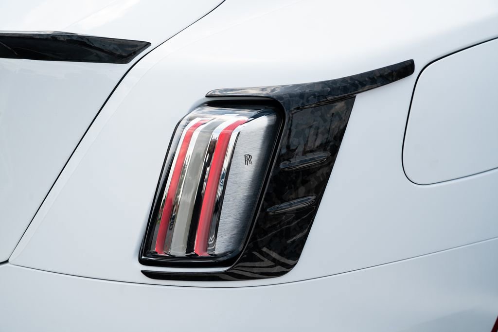 Used 2024 Rolls-Royce Spectre w/ Spectre Launch Package AWD/4WD image 20