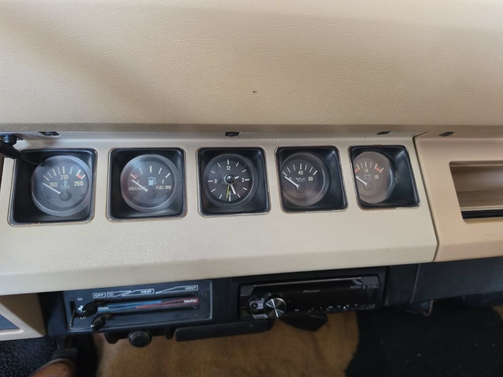 Used 1989 Jeep Wrangler 4WD image 13