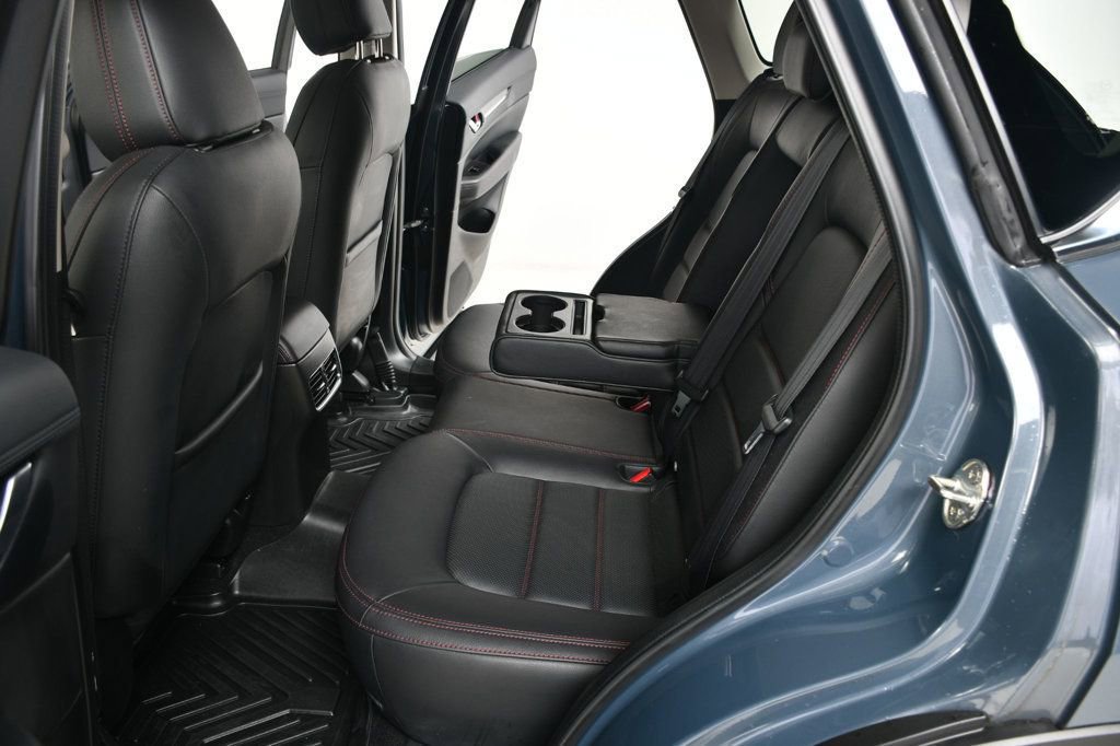 Used 2022 MAZDA CX-5 Carbon Edition image 35