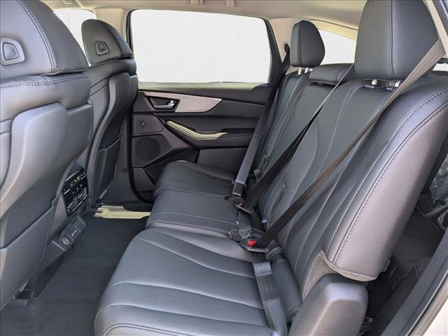 New 2026 Acura MDX SH-AWD image 15
