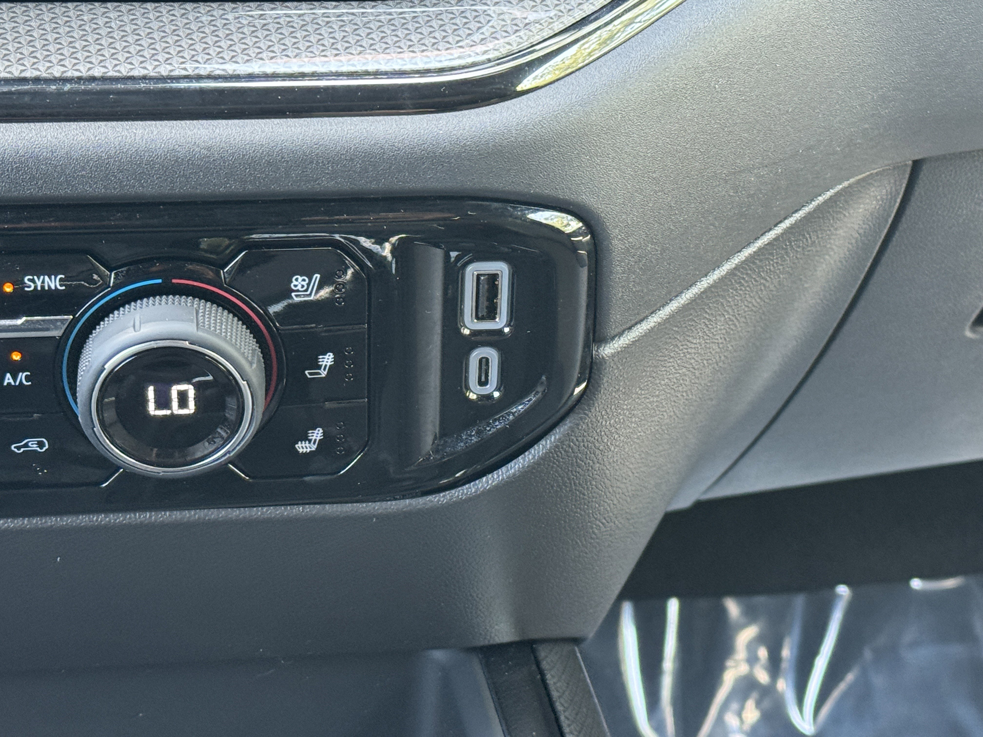 Used 2024 Chevrolet Silverado 1500 ZR2 w/ ZR2 Bison Edition image 34