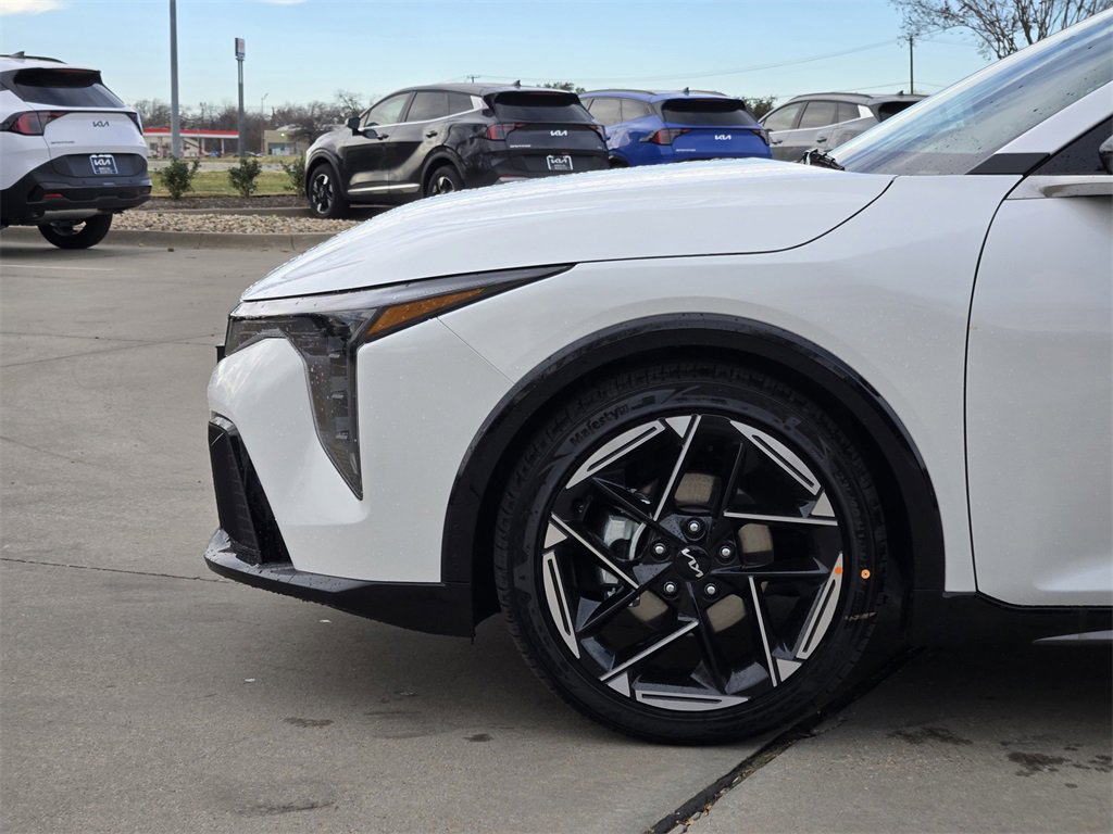 New 2025 Kia K4 GT-Line image 10