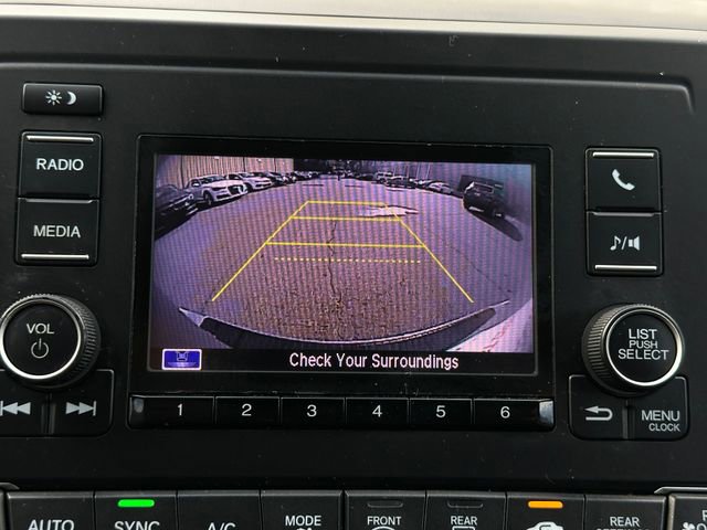 Used 2018 Honda Odyssey LX image 20