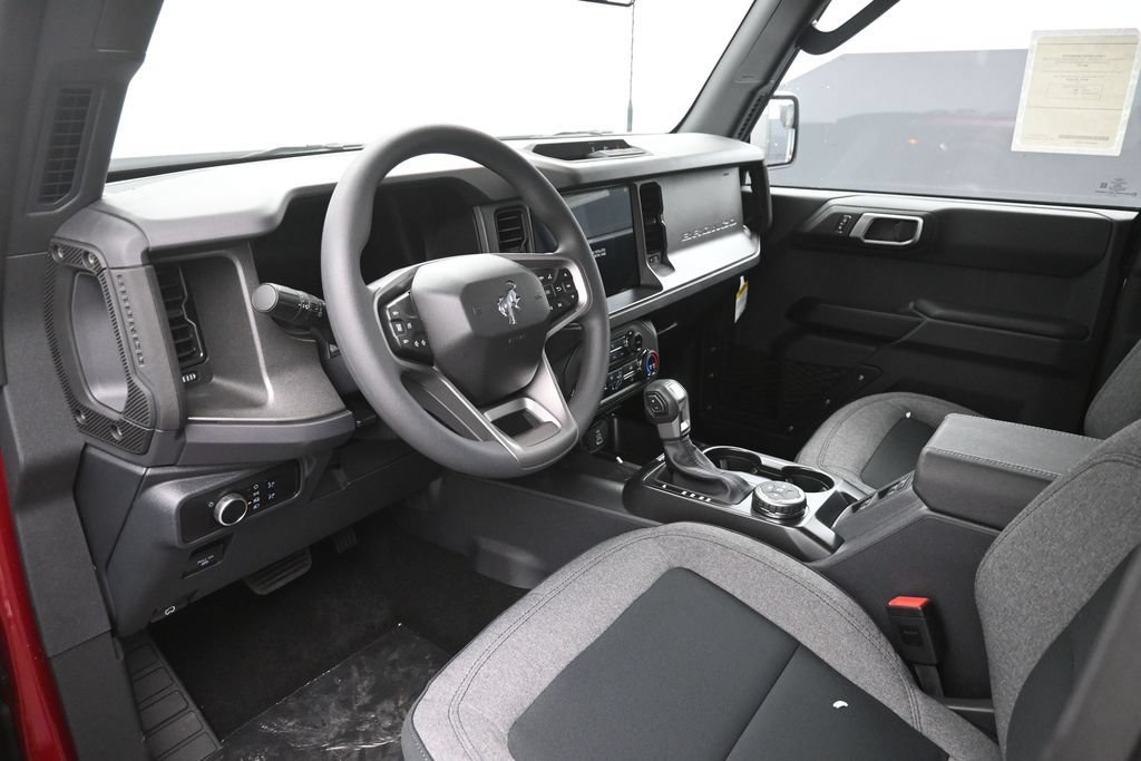 New 2026 Ford Bronco 4-Door AWD/4WD image 19