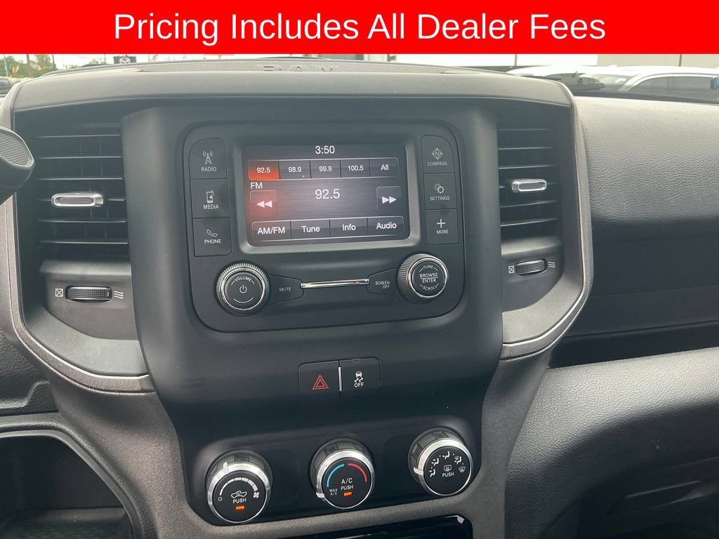 Used 2020 RAM 2500 Tradesman w/ Chrome Appearance Group AWD/4WD image 16