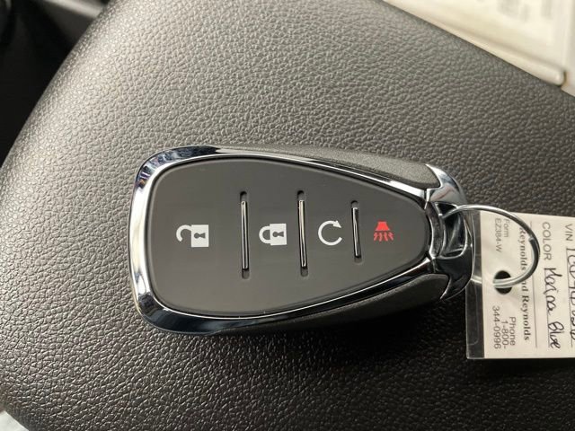 New 2026 Chevrolet Trax RS w/ Sunroof Package image 20