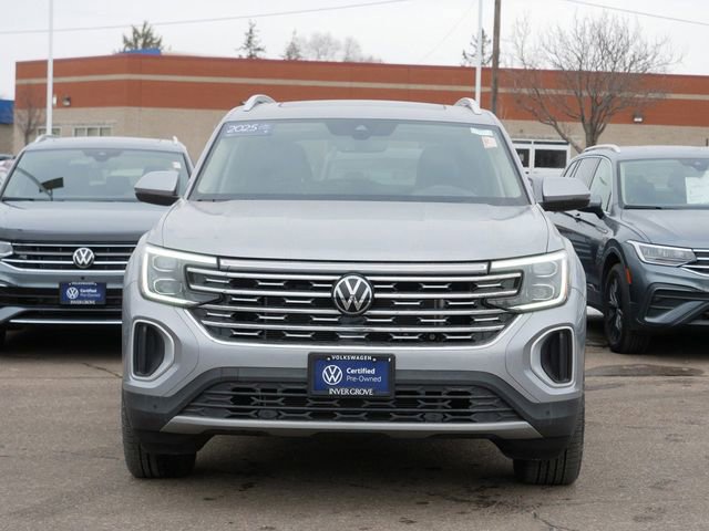 Certified 2025 Volkswagen Atlas SEL image 2