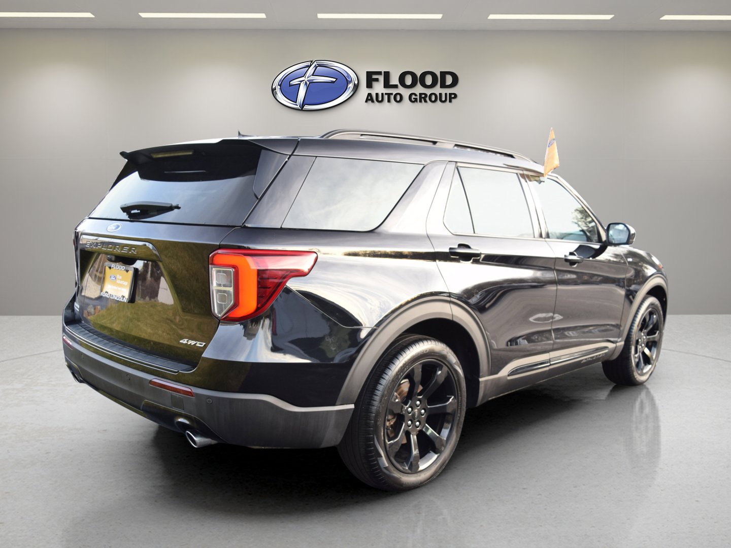 Certified 2023 Ford Explorer ST-Line image 4