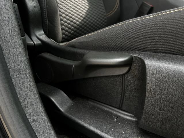 Used 2020 GMC Terrain SLE w/ Driver Convenience Package AWD/4WD image 29